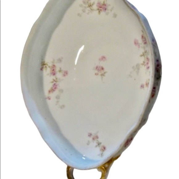 Porcelain Theodore  Haviland Covered Serving Bowl. - Picture 5 of 7